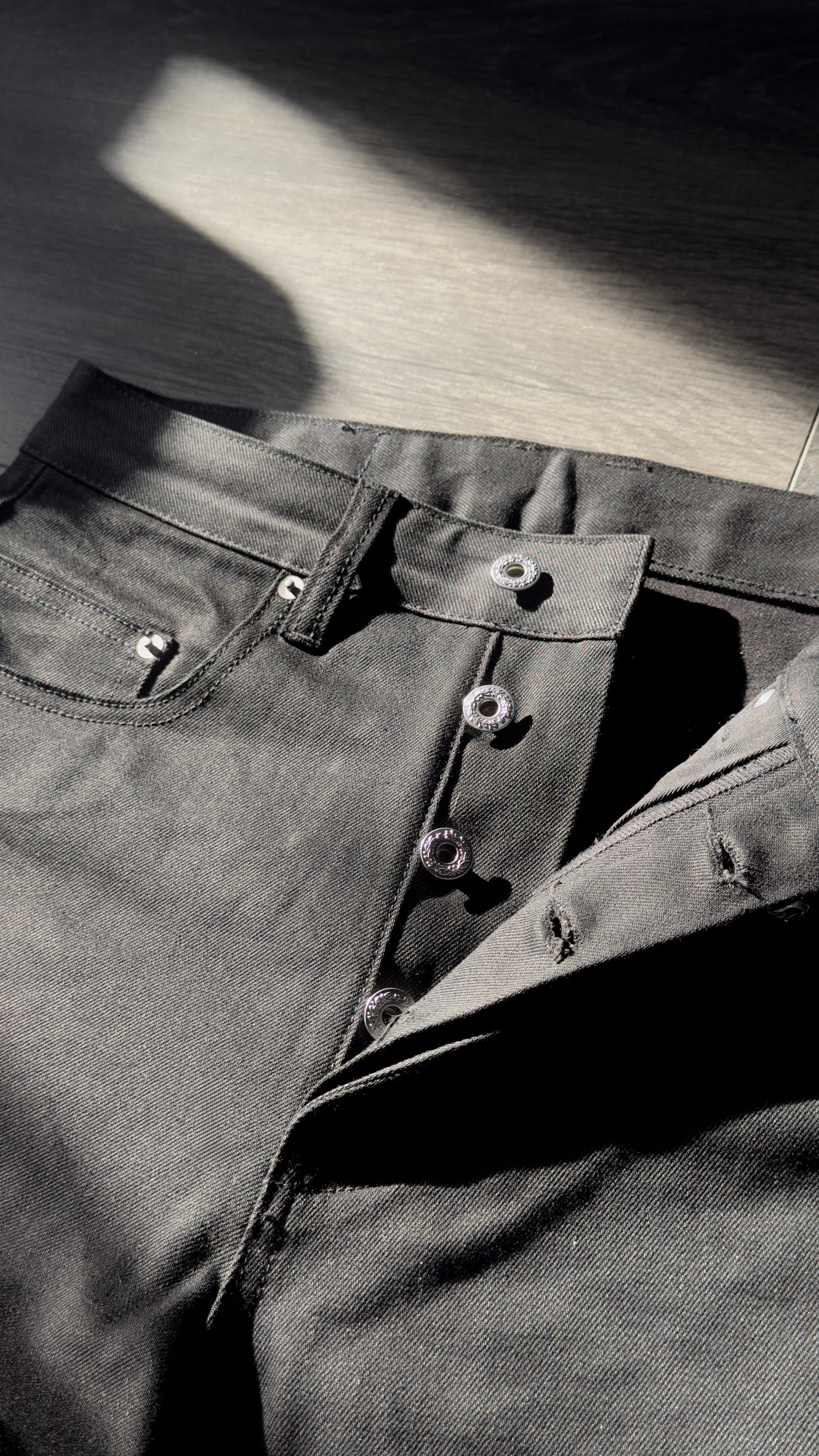 Onyx Selvedge (Pre-Order)