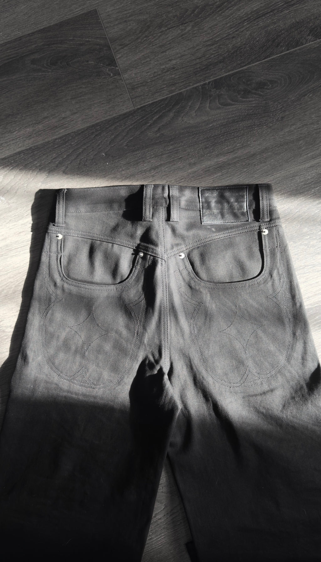 Onyx Selvedge (Pre-Order)